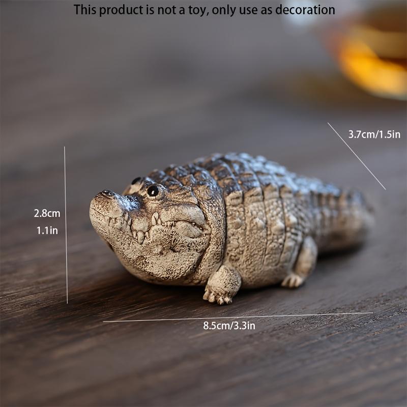 Crocodile Shaped Ornament for Room Decor, 1 Count Creative Animal Figurine, Desktop Decoration for Home Living Room Office, Home Decor, Bedroom Decor, Boyfriend Gifts, Men Gifts