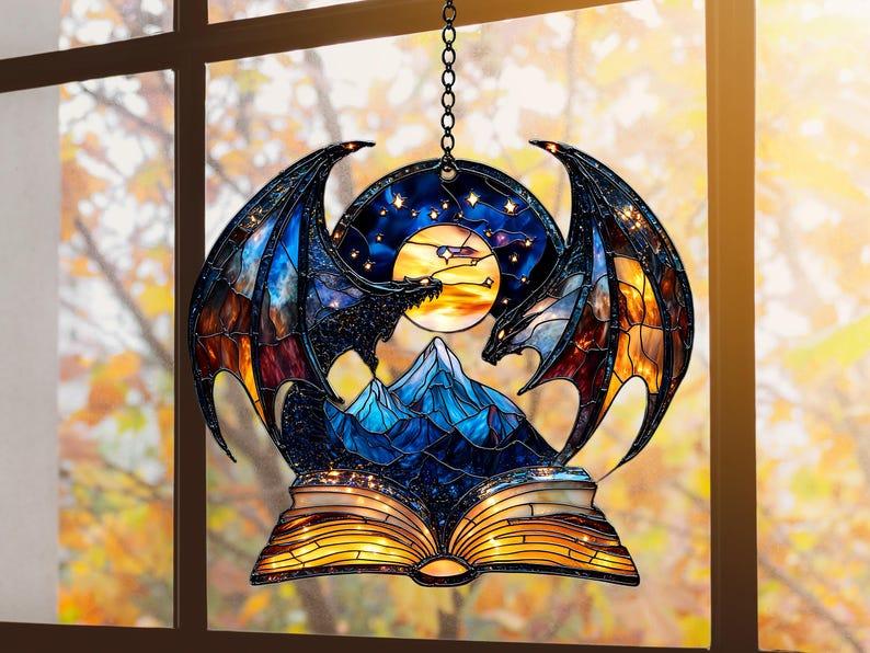 Night Court Suncatcher for Fantasy Book Lovers, Throne of Glass and Acotar Gifts for Readers, Gift Hangable Decoration