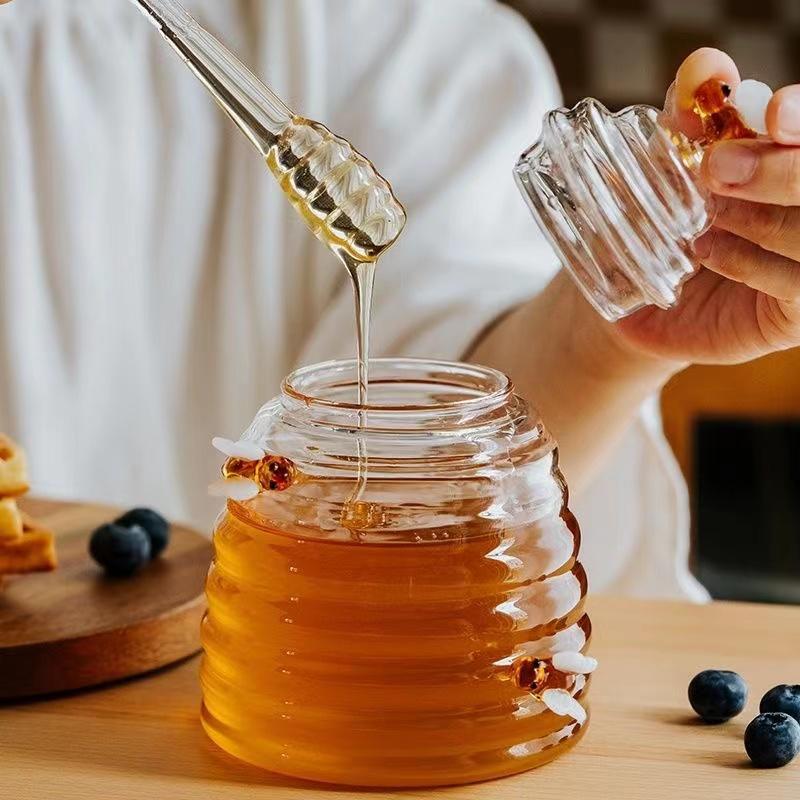 Summer Gift Creative Bee Decor Glass Honey Storage Jar, Kitchen Accessories Clear Glass Jam Storage Jar with Lid & Dipper, Kitchen  Bottles Supplies