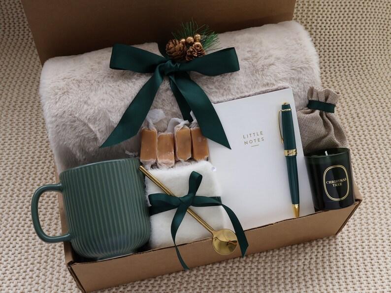 Christmas Gift Basket, Personalized Hygge Gift Box, Friendship Gift Set, Thank You Gift, Xmas Gift For Friends, Thinking Of You Gift