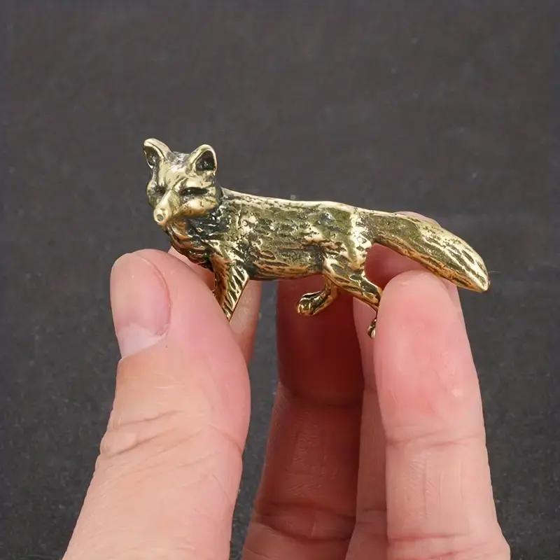 Fox Shaped Brass Statue, 1 Count Miniature Fox Figurine, Desktop Decoration for Home Office, Room Decor, Home Decor Supplies