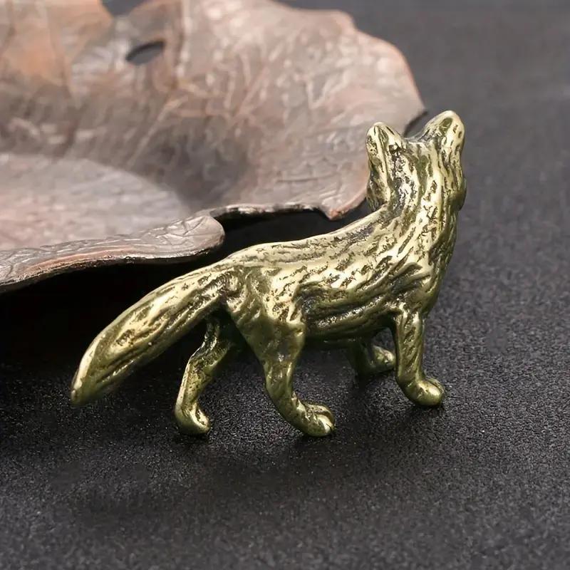 Fox Shaped Brass Statue, 1 Count Miniature Fox Figurine, Desktop Decoration for Home Office, Room Decor, Home Decor Supplies