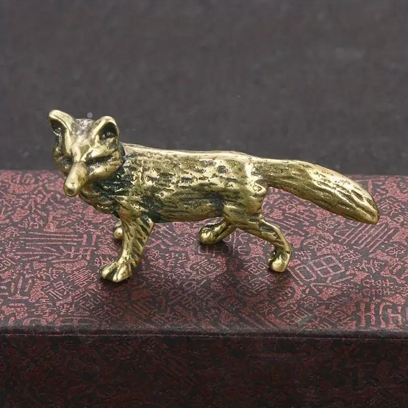 Fox Shaped Brass Statue, 1 Count Miniature Fox Figurine, Desktop Decoration for Home Office, Room Decor, Home Decor Supplies