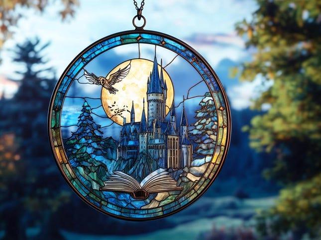 Wizard Castle Suncatcher, Hogwarts-Inspired Acrylic Ornament, Perfect Bookish Home Decoration and Gift for Wizarding World and Book Lovers, Home Decoration