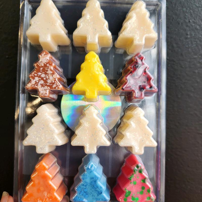 Holiday Soy Wax Palettes for Christmas Custom Gift Mix and Match Wax Melts